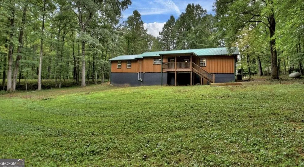 1843 Old Mobile Rd McCaysville, GA 30555