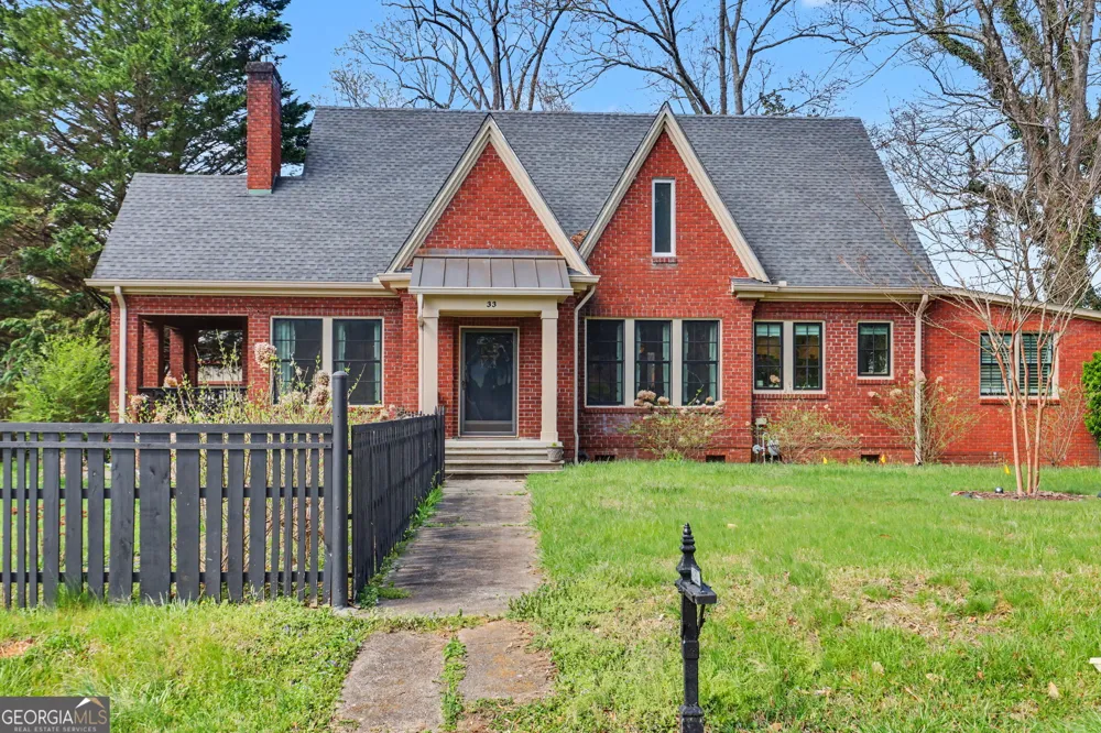 33 Maple ST Clayton, GA 30525