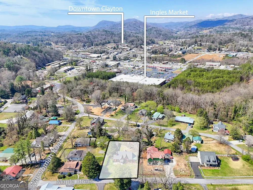 33 Maple ST Clayton, GA 30525