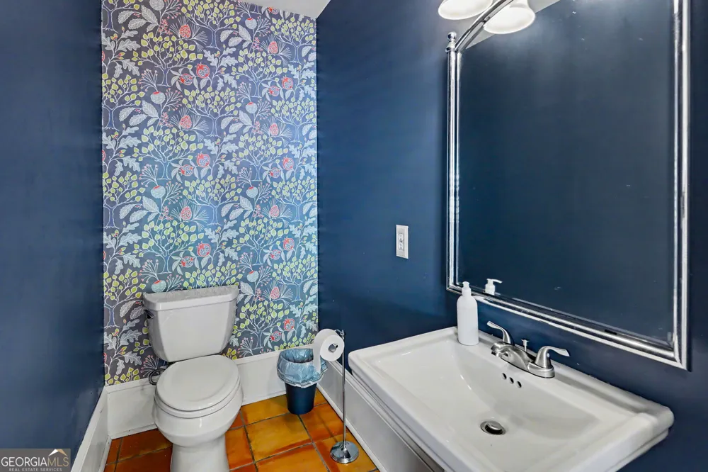 33 Maple ST Clayton, GA 30525