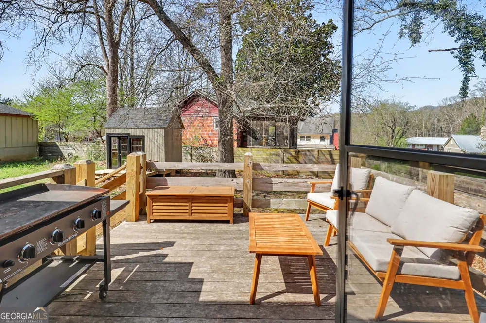 33 Maple ST Clayton, GA 30525