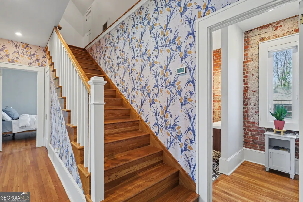 33 Maple ST Clayton, GA 30525