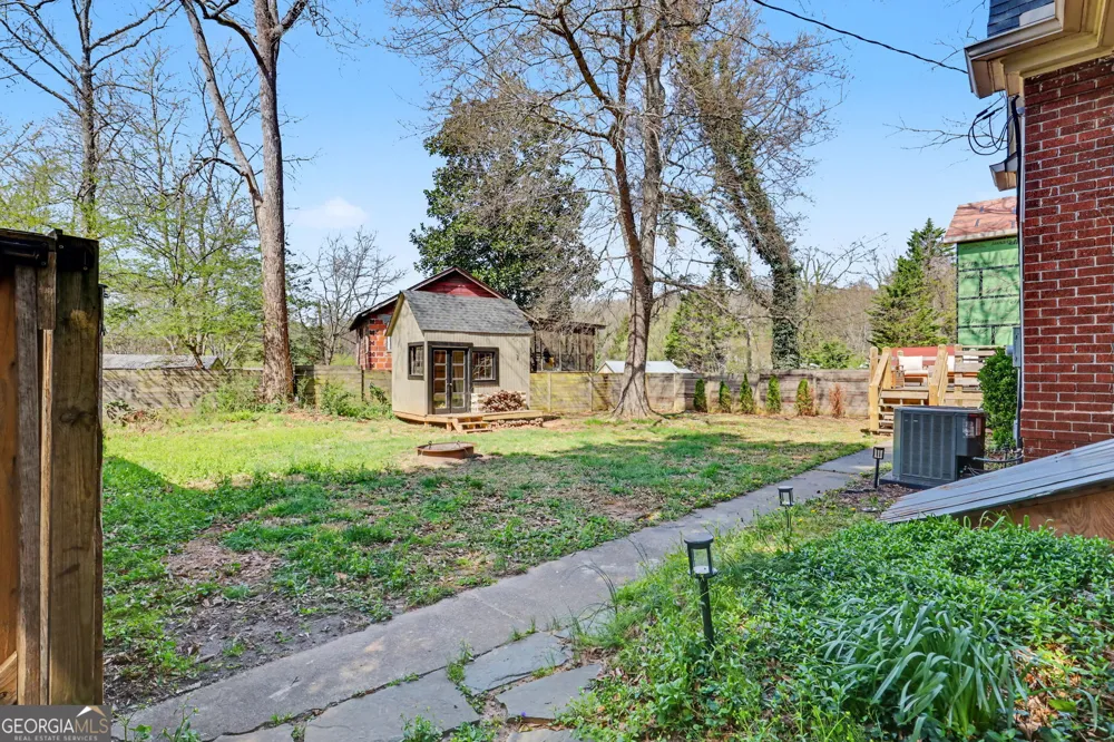 33 Maple ST Clayton, GA 30525