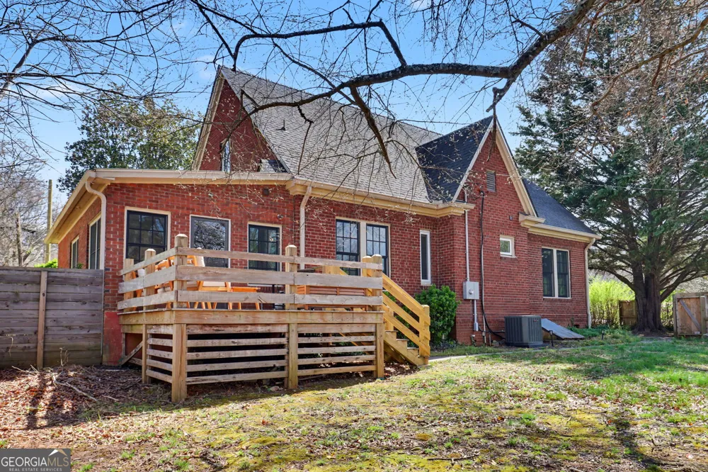 33 Maple ST Clayton, GA 30525
