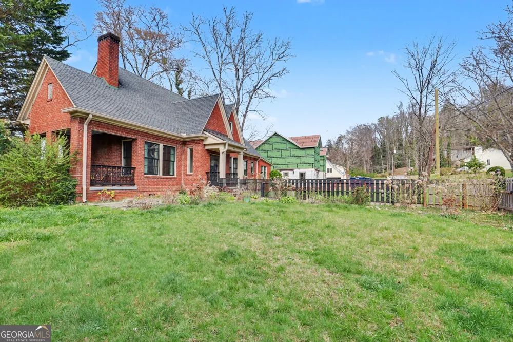 33 Maple ST Clayton, GA 30525