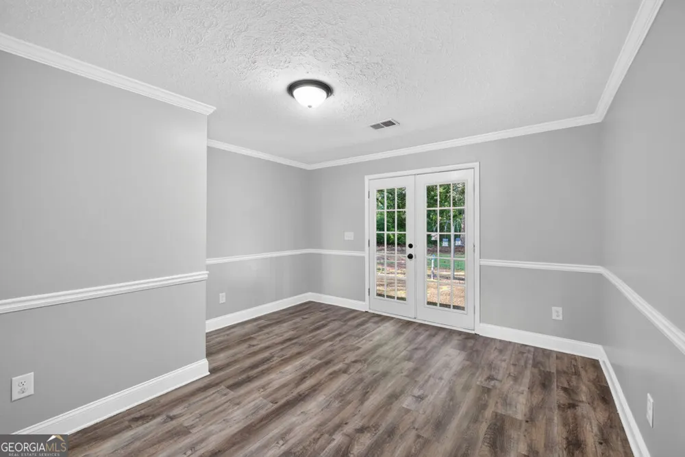 1233 Bethlehem RD Statham, GA 30666