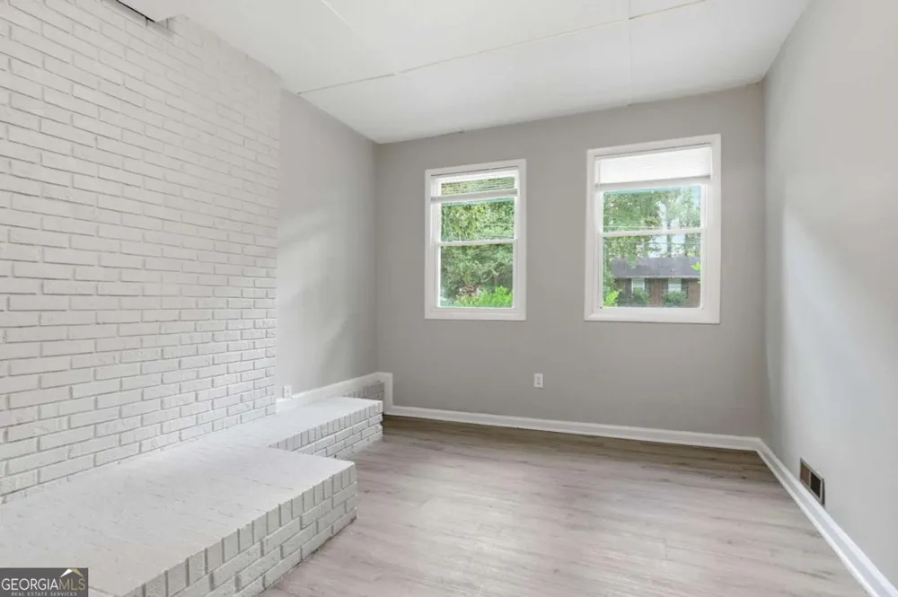 341 Roxbury DR Riverdale, GA 30274