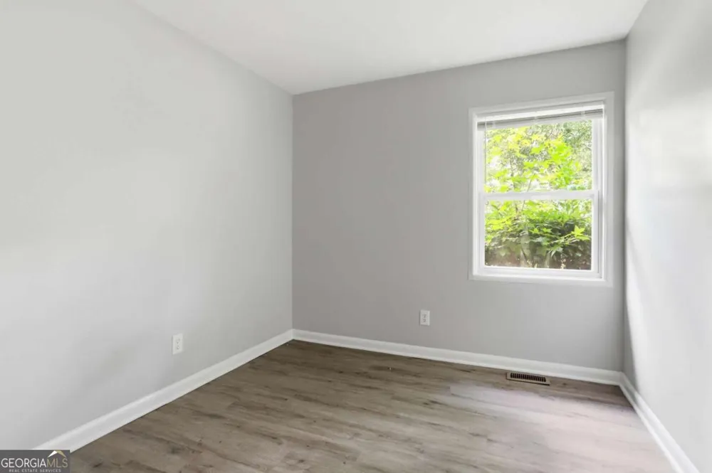 341 Roxbury DR Riverdale, GA 30274