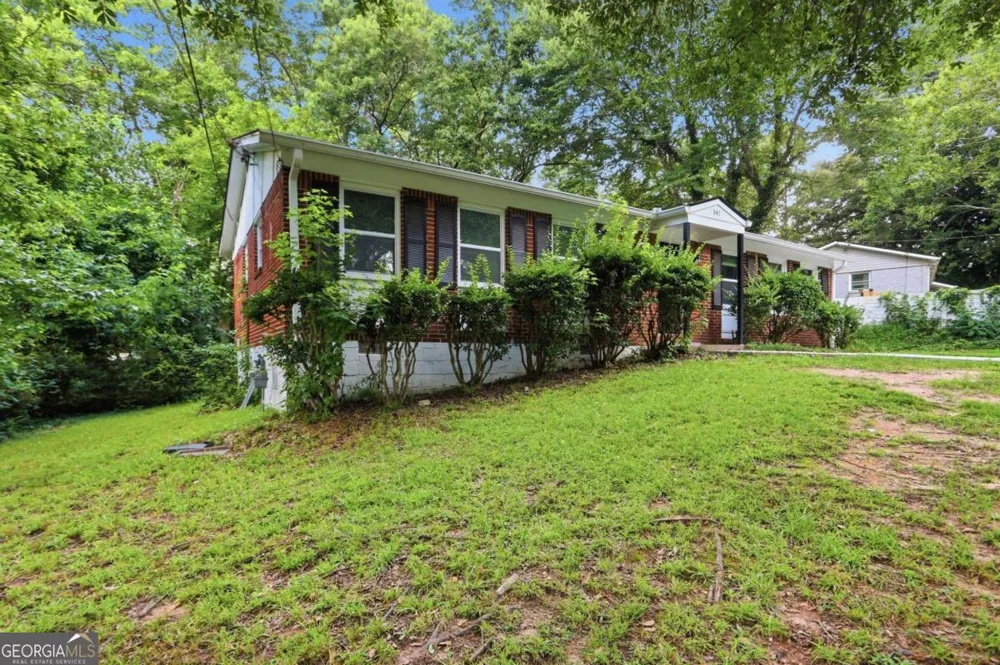 341 Roxbury DR Riverdale, GA 30274