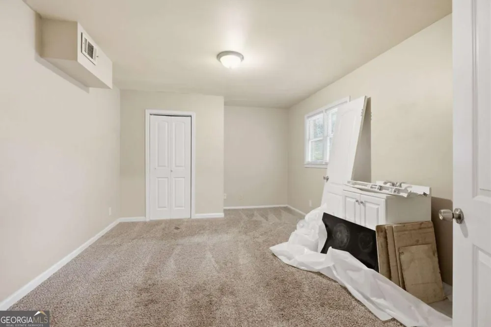 7037 Dalmatia DR Riverdale, GA 30296