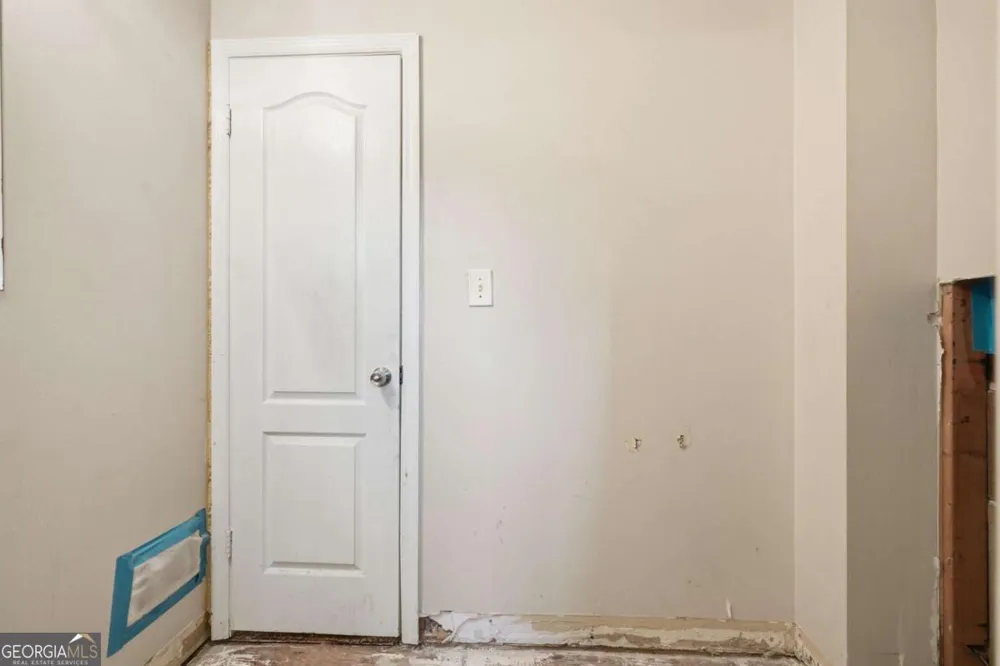 7037 Dalmatia DR Riverdale, GA 30296