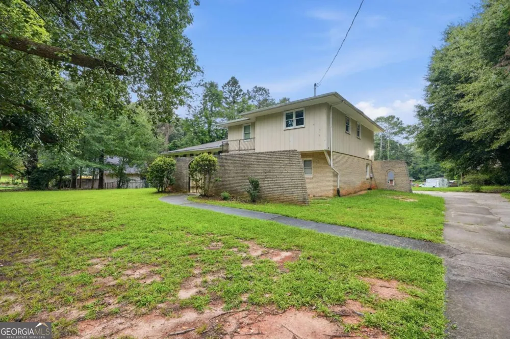 7037 Dalmatia DR Riverdale, GA 30296