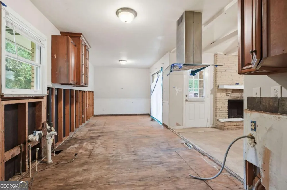 7037 Dalmatia DR Riverdale, GA 30296