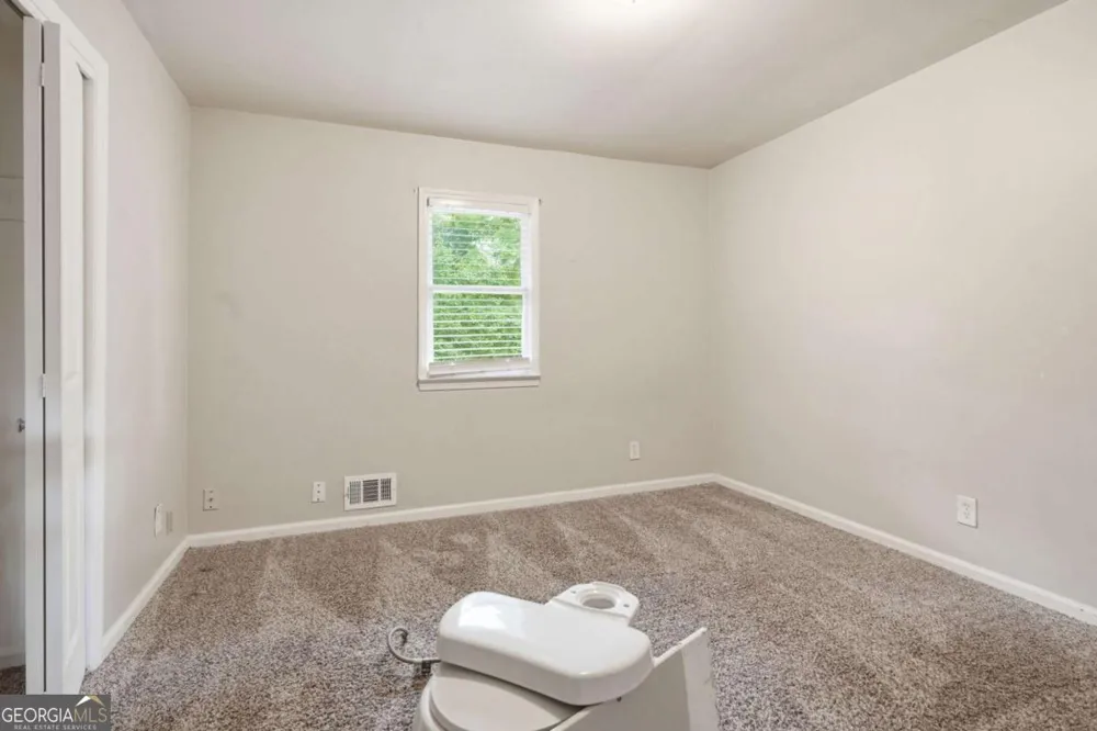 7037 Dalmatia DR Riverdale, GA 30296
