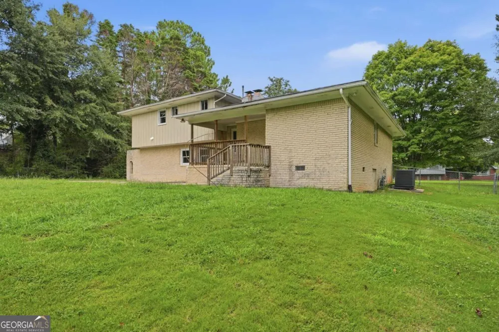 7037 Dalmatia DR Riverdale, GA 30296