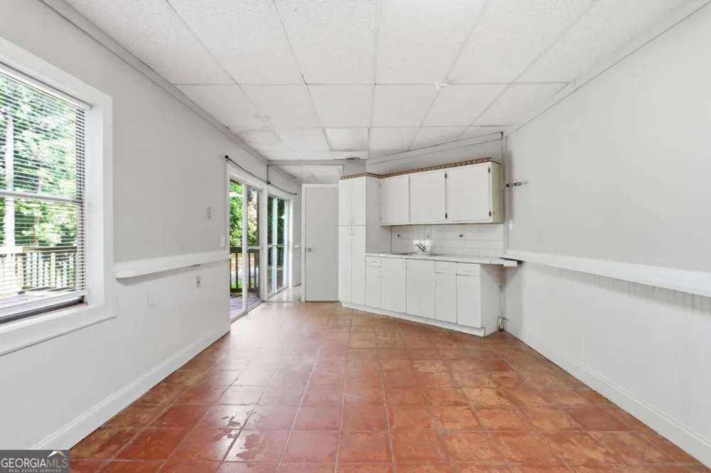 4442 Old Mabry PL NE Roswell, GA 30075
