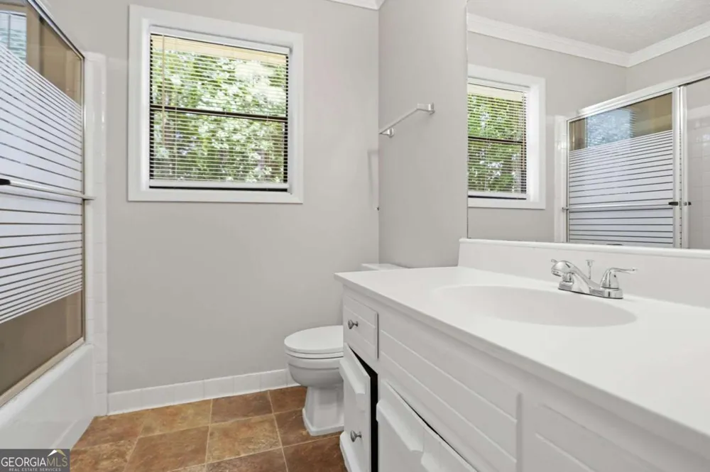 4442 Old Mabry PL NE Roswell, GA 30075