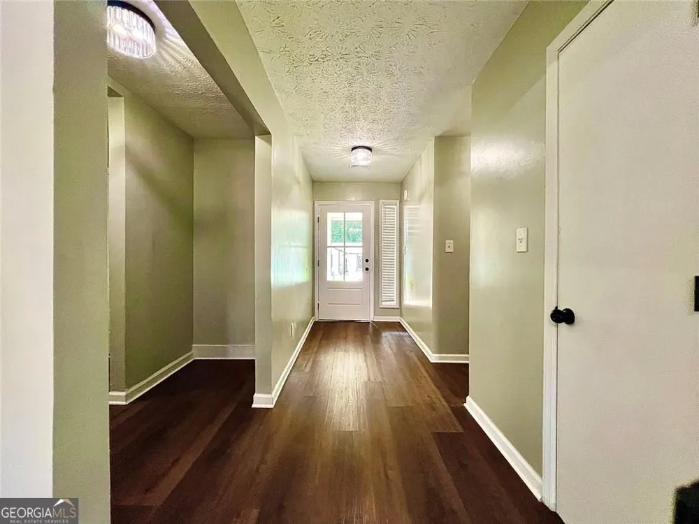 2034 Corners CIR Lithonia, GA 30058