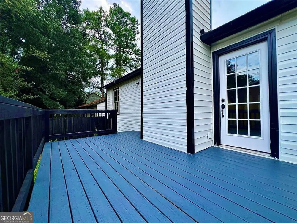 2034 Corners CIR Lithonia, GA 30058