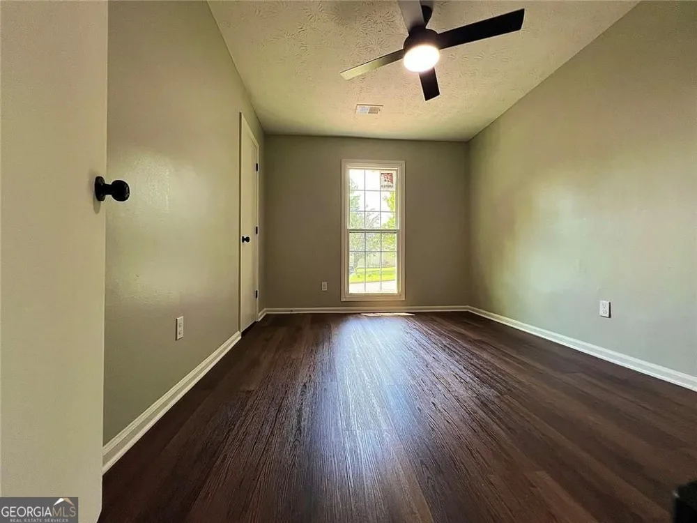 2034 Corners CIR Lithonia, GA 30058