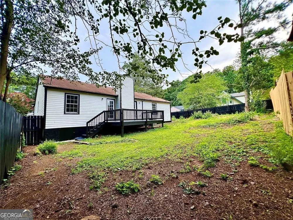2034 Corners CIR Lithonia, GA 30058