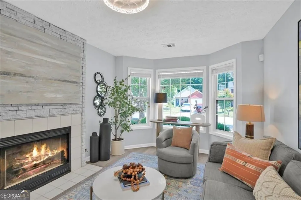 13372 Harpley CT Alpharetta, GA 30004