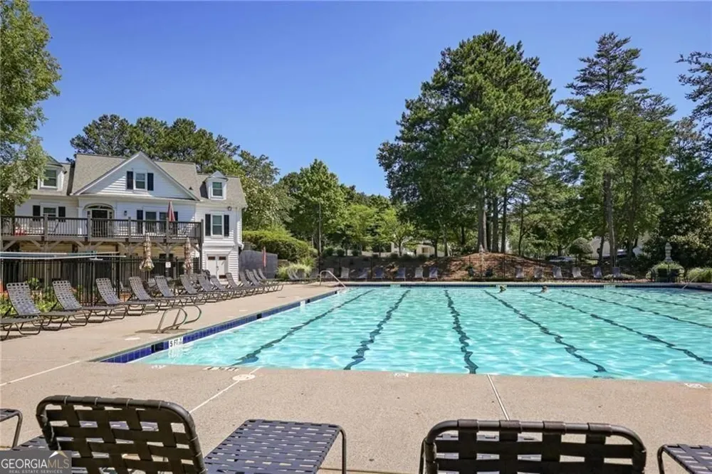 13372 Harpley CT Alpharetta, GA 30004