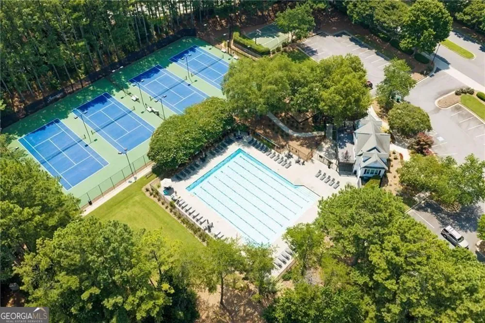 13372 Harpley CT Alpharetta, GA 30004