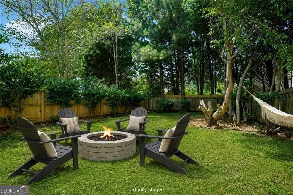 13372 Harpley CT Alpharetta, GA 30004