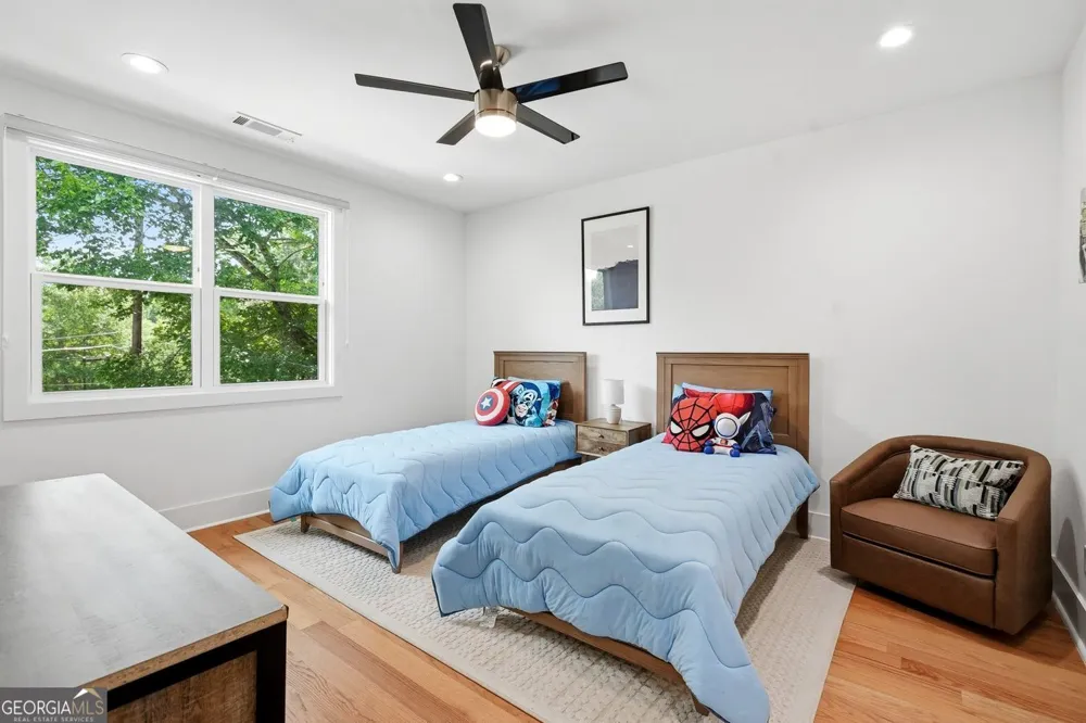 2114 Memorial DR SE Atlanta, GA 30317