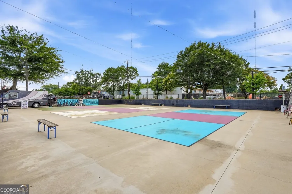 2114 Memorial DR SE Atlanta, GA 30317