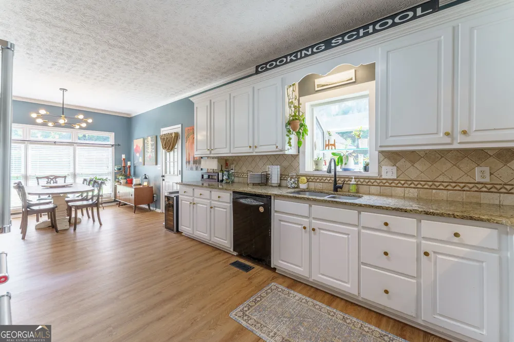 5454 McCullers LN Loganville, GA 30052