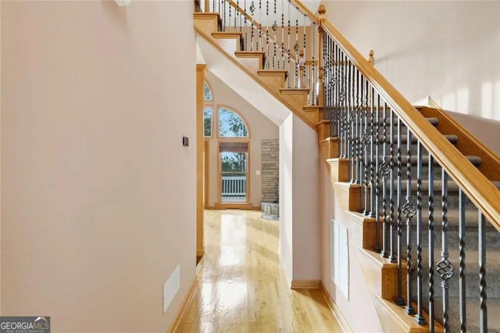 980 Cowart Mountain TRL Waleska, GA 30183