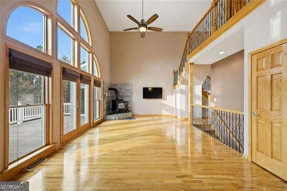 980 Cowart Mountain TRL Waleska, GA 30183