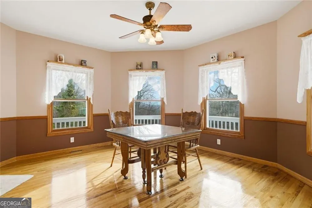 980 Cowart Mountain TRL Waleska, GA 30183