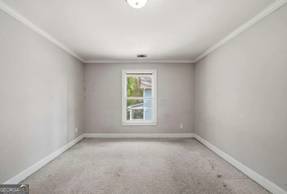 1864 La Mesa LN Decatur, GA 30032
