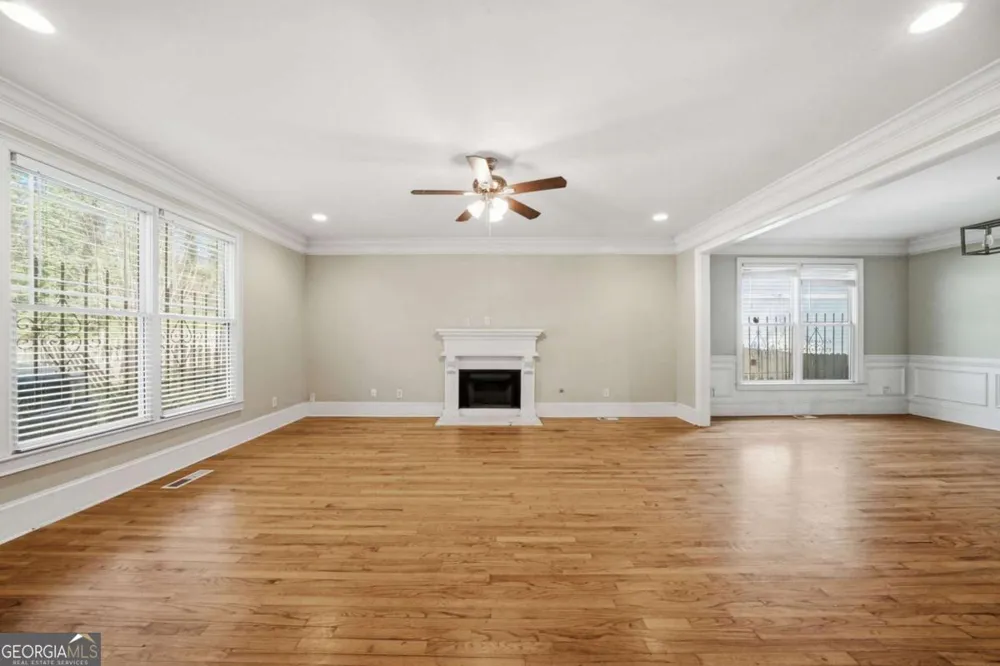 1864 La Mesa LN Decatur, GA 30032