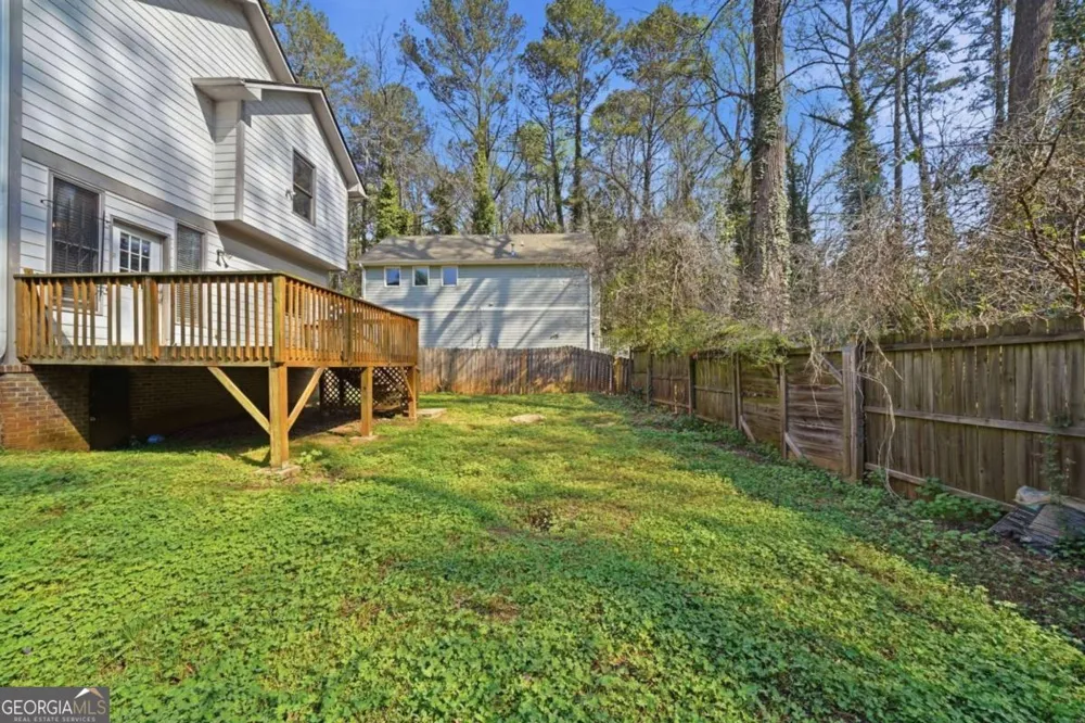 1864 La Mesa LN Decatur, GA 30032