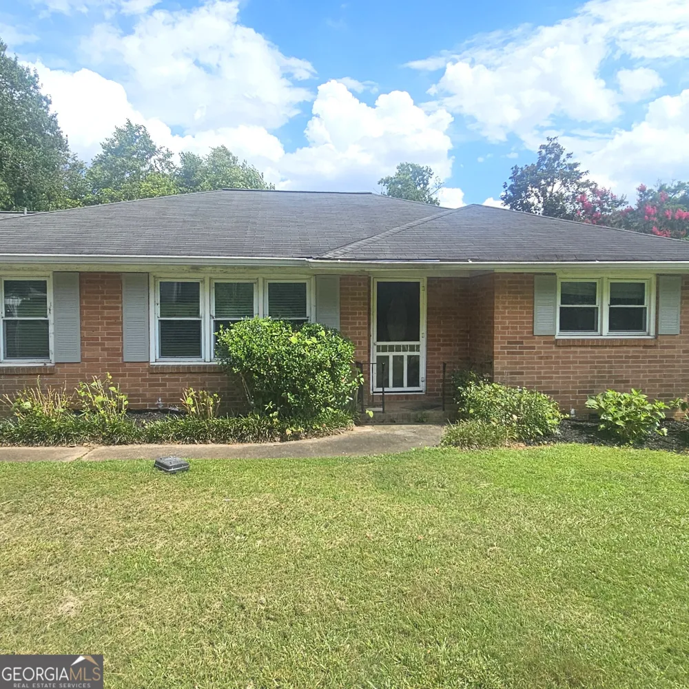 1879 Gherry DR Austell, GA 30106