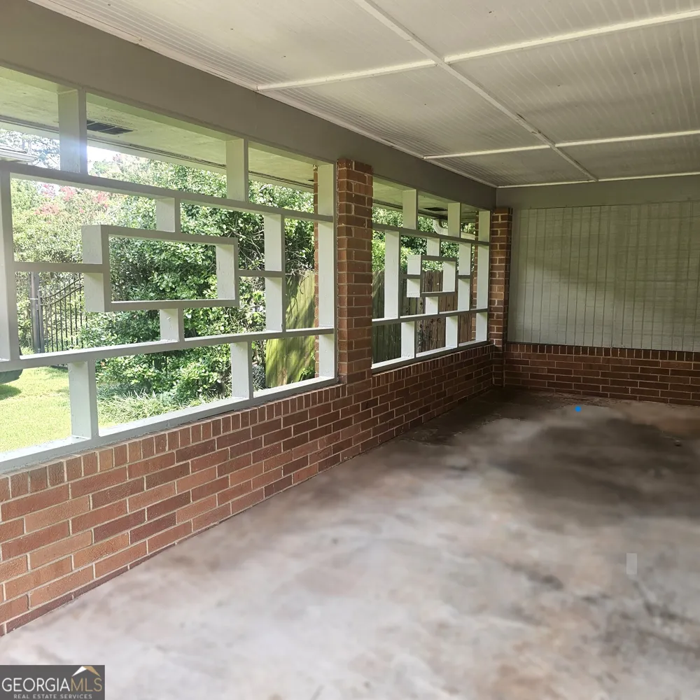 1879 Gherry DR Austell, GA 30106