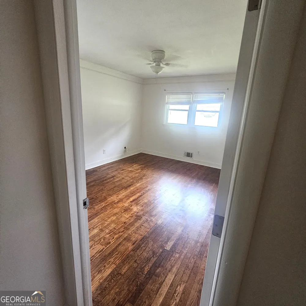 1879 Gherry DR Austell, GA 30106