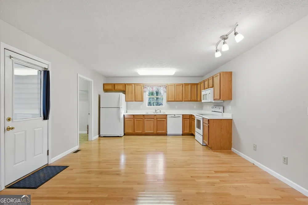 218 Eden Woods Clarkesville, GA 30523