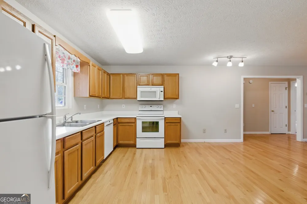 218 Eden Woods Clarkesville, GA 30523