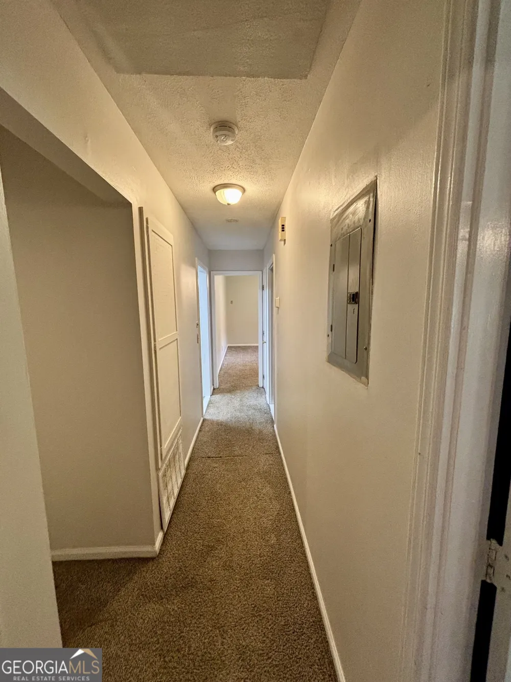 709 Parkwood DR Columbus, GA 31907