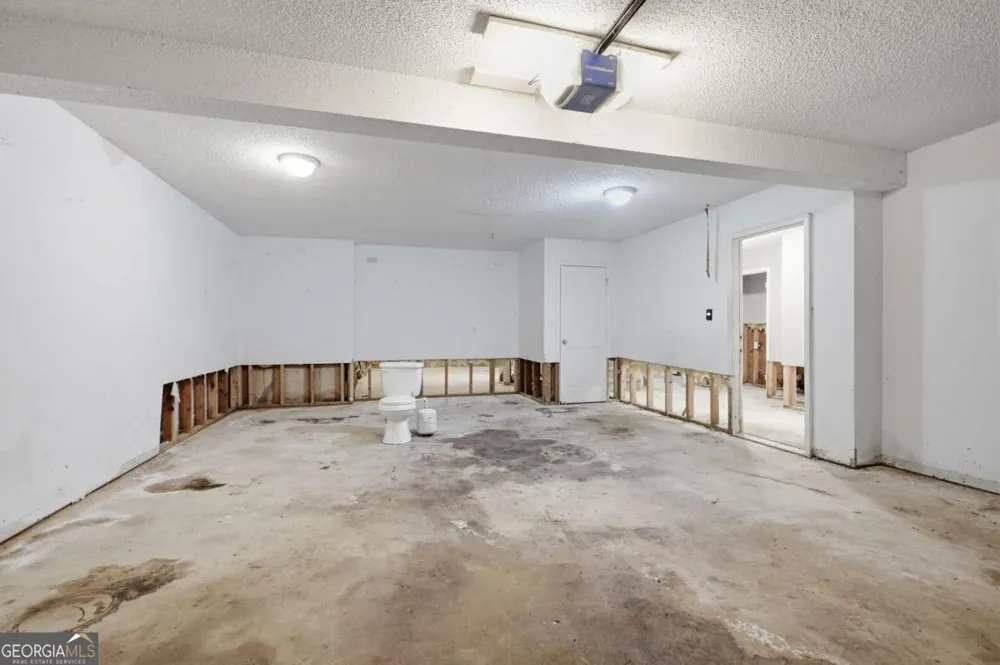 6013 Radford DR Riverdale, GA 30296