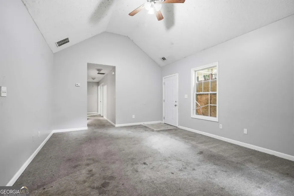 6013 Radford DR Riverdale, GA 30296