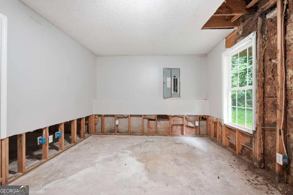 6013 Radford DR Riverdale, GA 30296