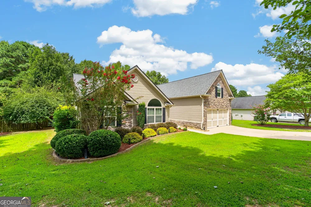 19 Elk DR Temple, GA 30179