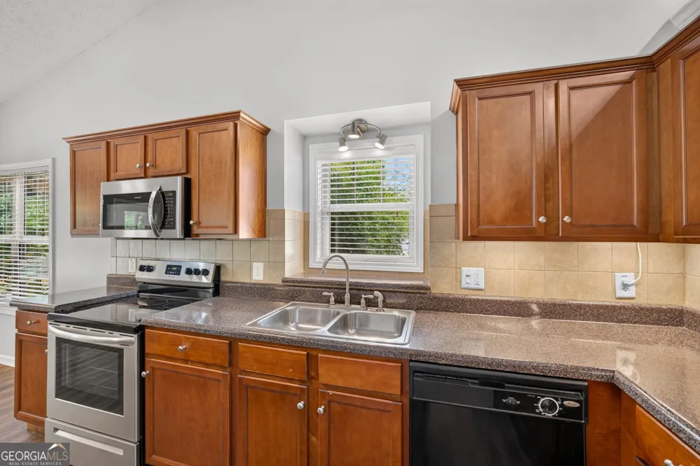 19 Elk DR Temple, GA 30179