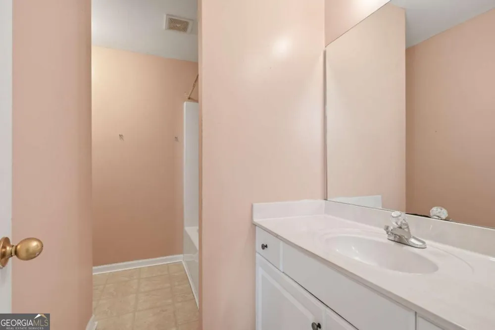 670 Chaseridge DR McDonough, GA 30253